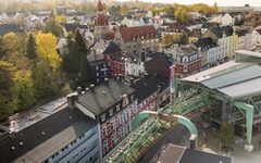 Stadtführungen Wuppertal_Blick auf die Schwebebahn und Vohwinkel